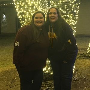 Meet your Posher, Luci